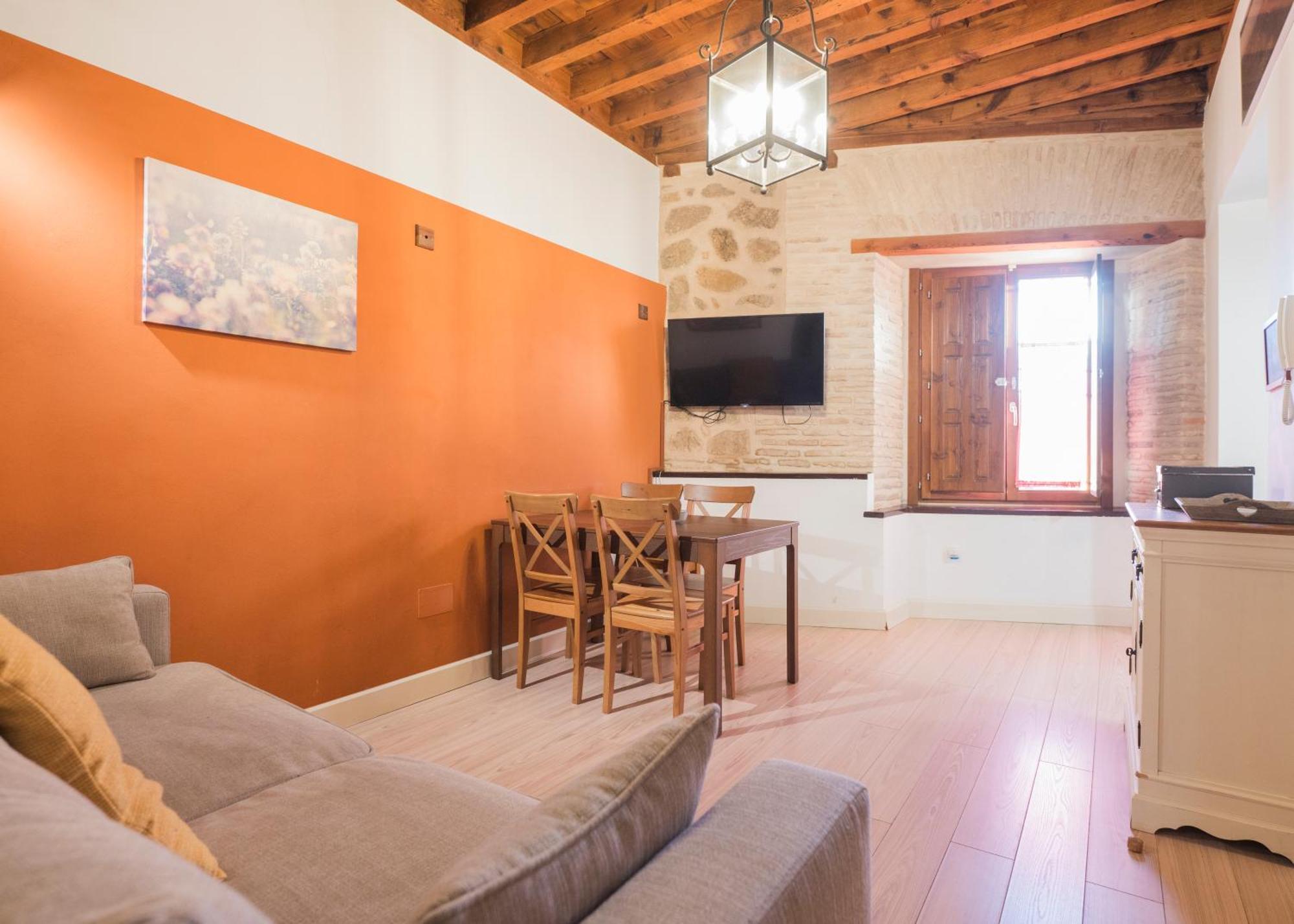El Aljibe De San Cipriano - Apartamentos Aloha Toledo Kültér fotó