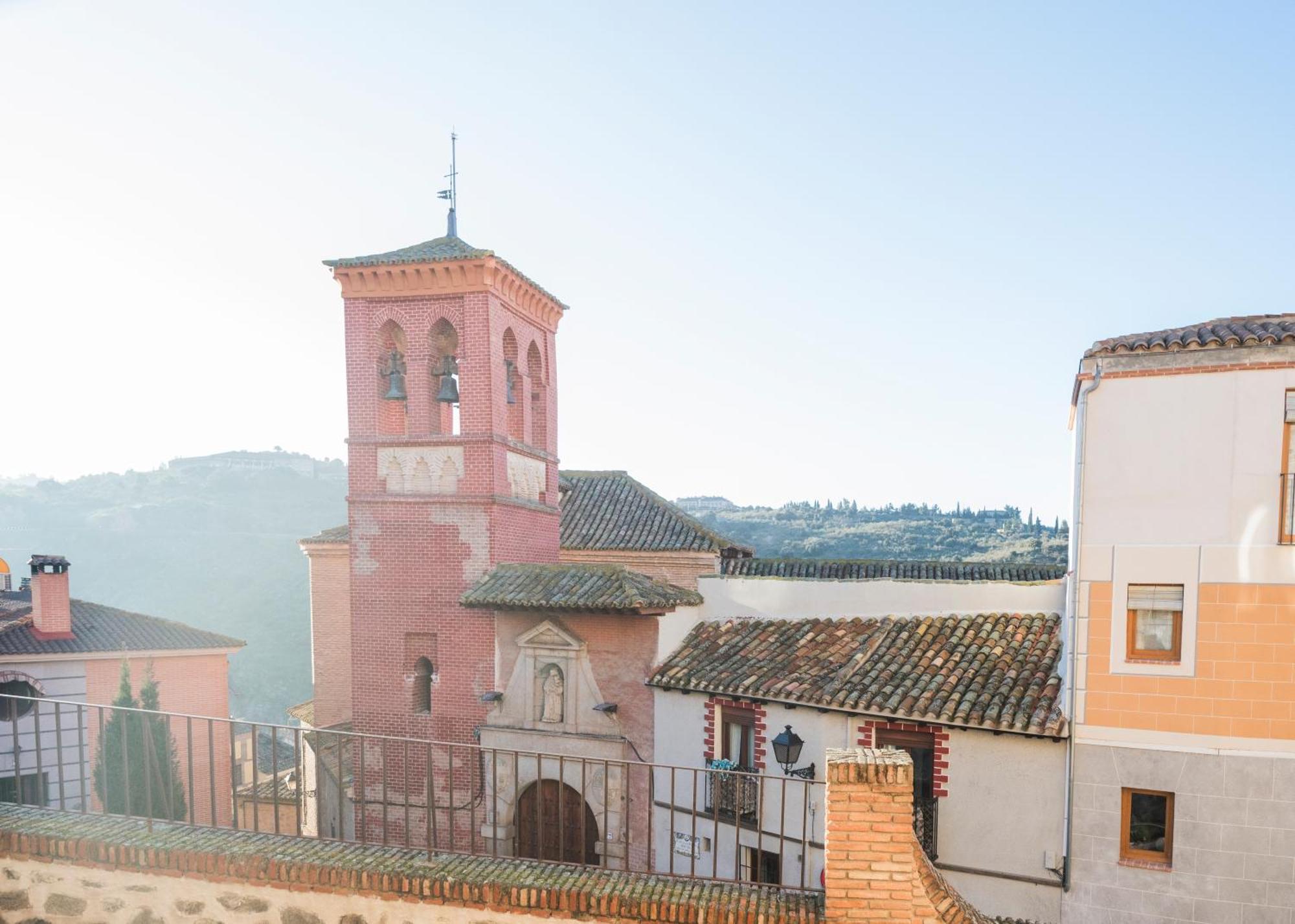 El Aljibe De San Cipriano - Apartamentos Aloha Toledo Kültér fotó